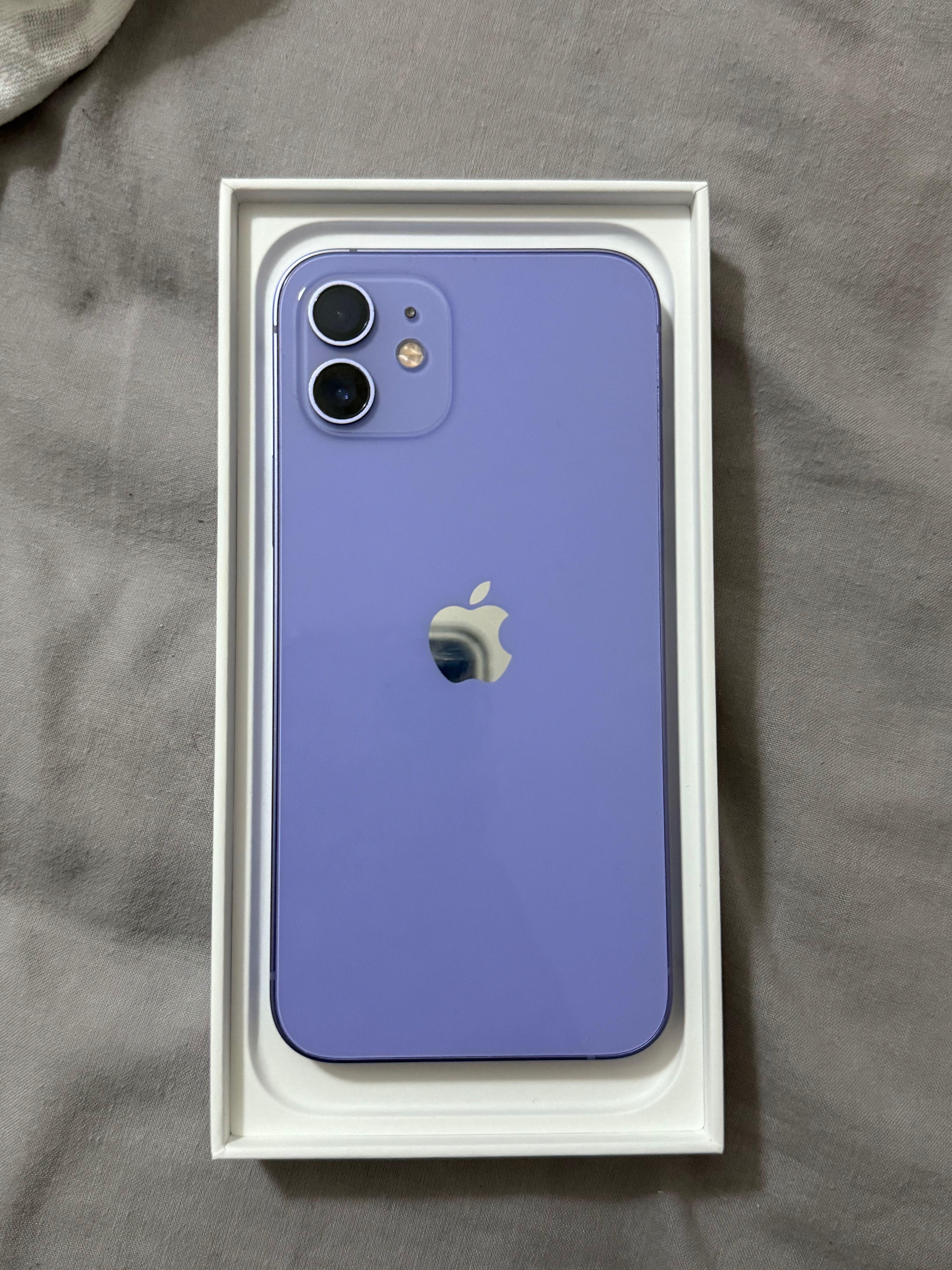 iPhone 12 128gb Lilás