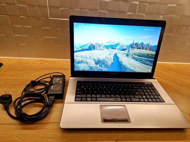 Laptop Asus 17,3" Intel i5/GTX 540/750GB/4GB RAM
