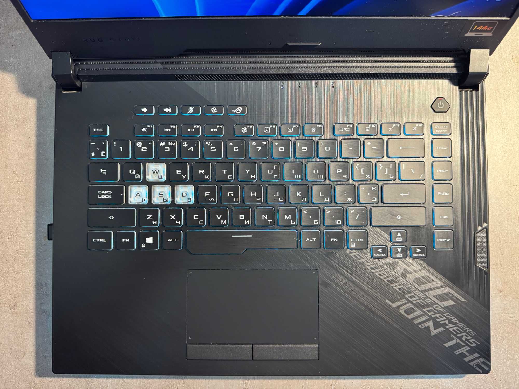 Ноутбук ASUS Rog Strix G512LI (Intel(R) Core(TM) i5-10300H CPU 2.50GHz