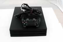 Konsola Sony PlayStation 4 pro 1 TB / Eko Komis