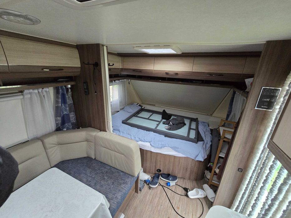 Przyczepa kempingowa HOBBY 545 KMF DeLuxe TRUMA salon polska faktura