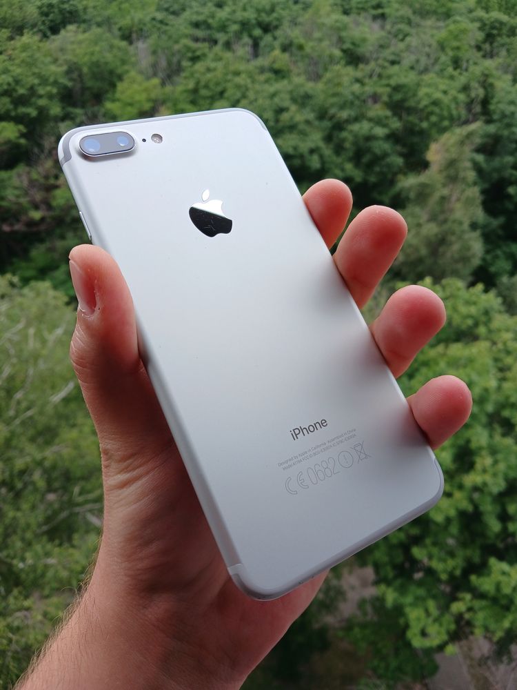 IPhone 7 Plus 128Gb Идеальное состояние