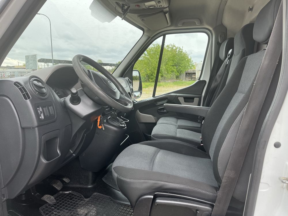 Renault Master 2.3 dCi 2013 • Bezwypadkowy • Stan BDB • Hak • Niemcy