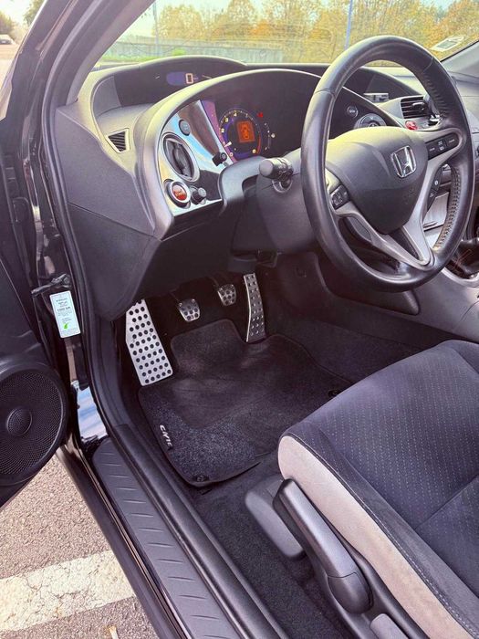 Honda Civic 1.8 i-VTEC Sport Edition