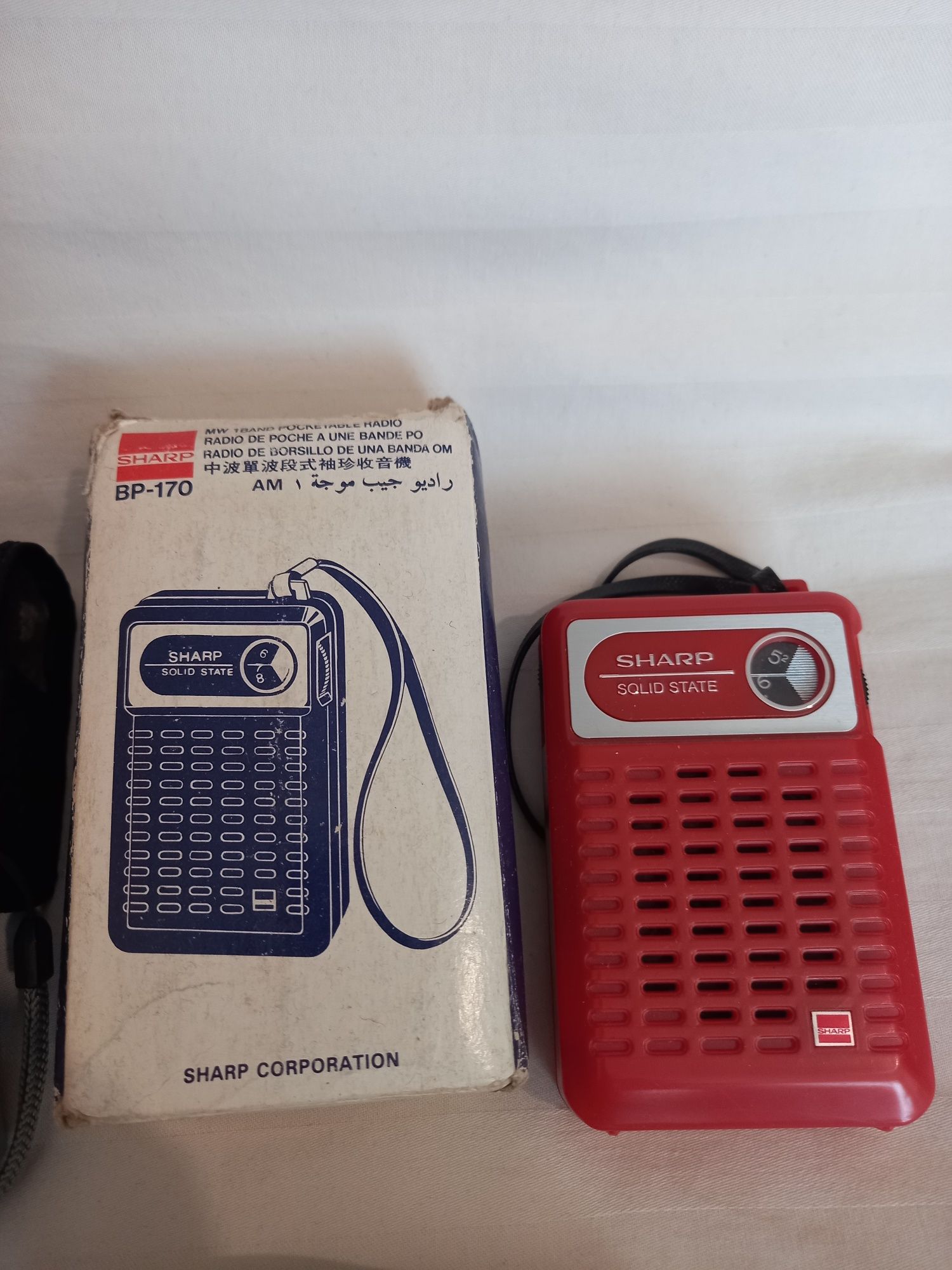 Sony Walkman, Sharp радіоприймач