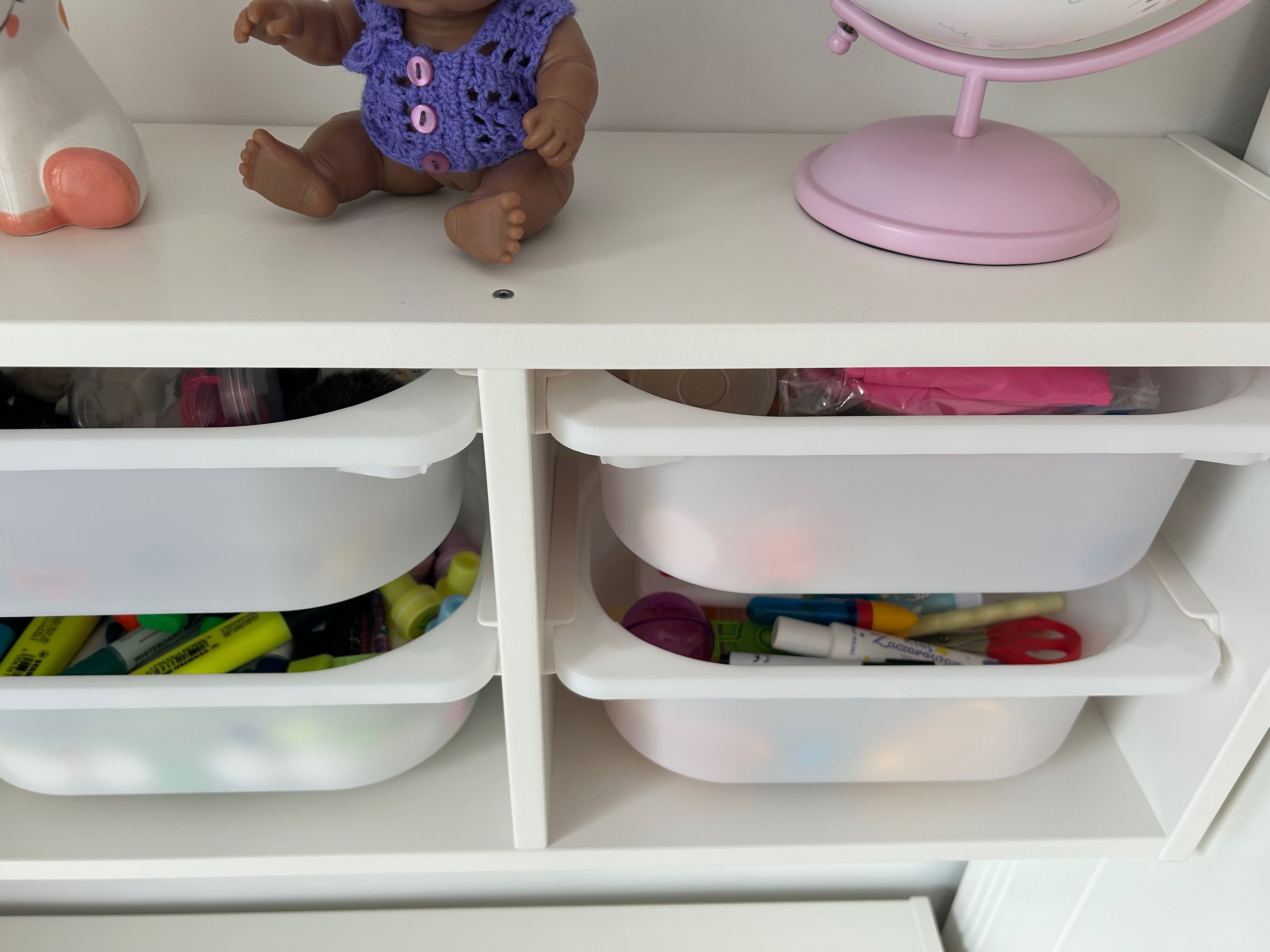 Ikea Trofast biały regał i szafka wisząca z pojemnnikami