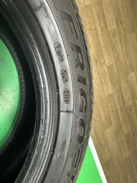 Продам зимнюю резину