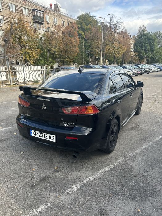 Mitsubishi Lancer 10