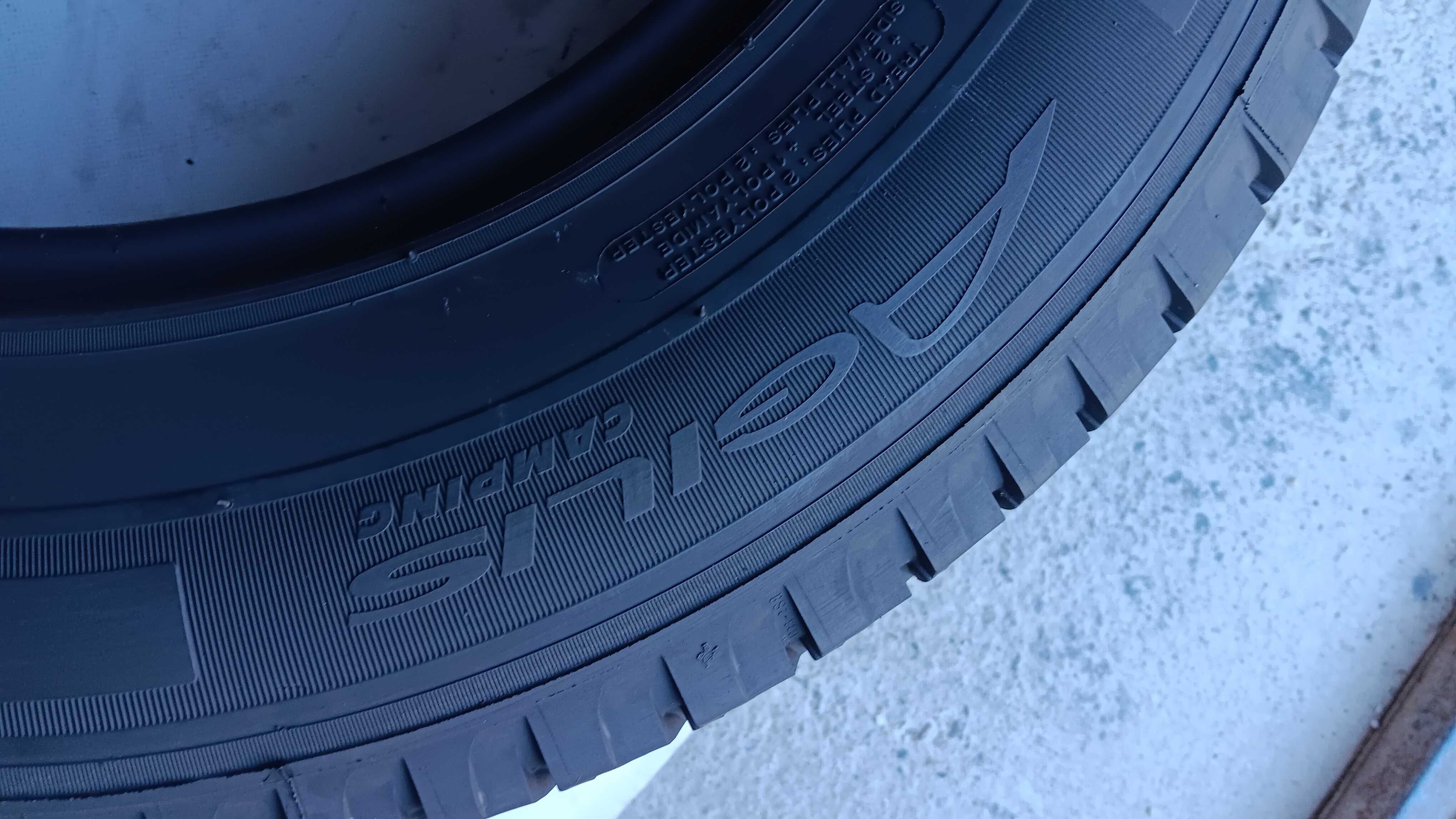 215/70/15 C Michelin agilis camping