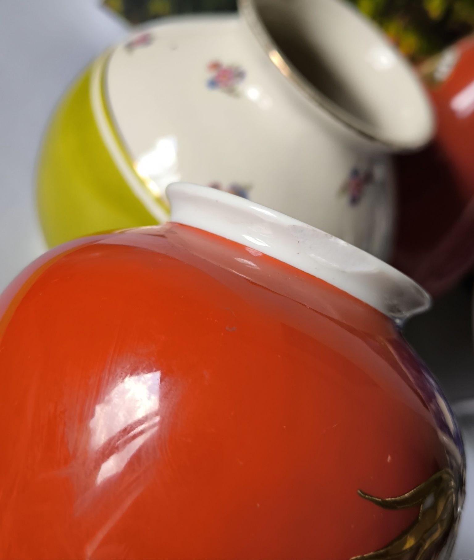Wazon Wallendorf piękna stara porcelana złocona