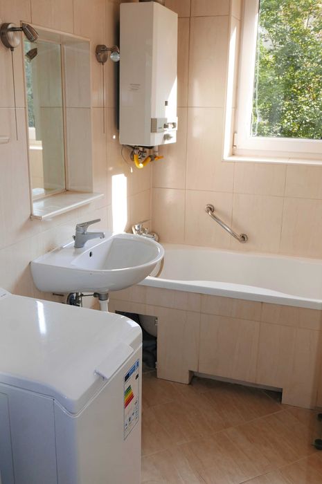 Piękne mieszkanie 4 pokoje Borek Fałecki /4 bed rooms apartment to let