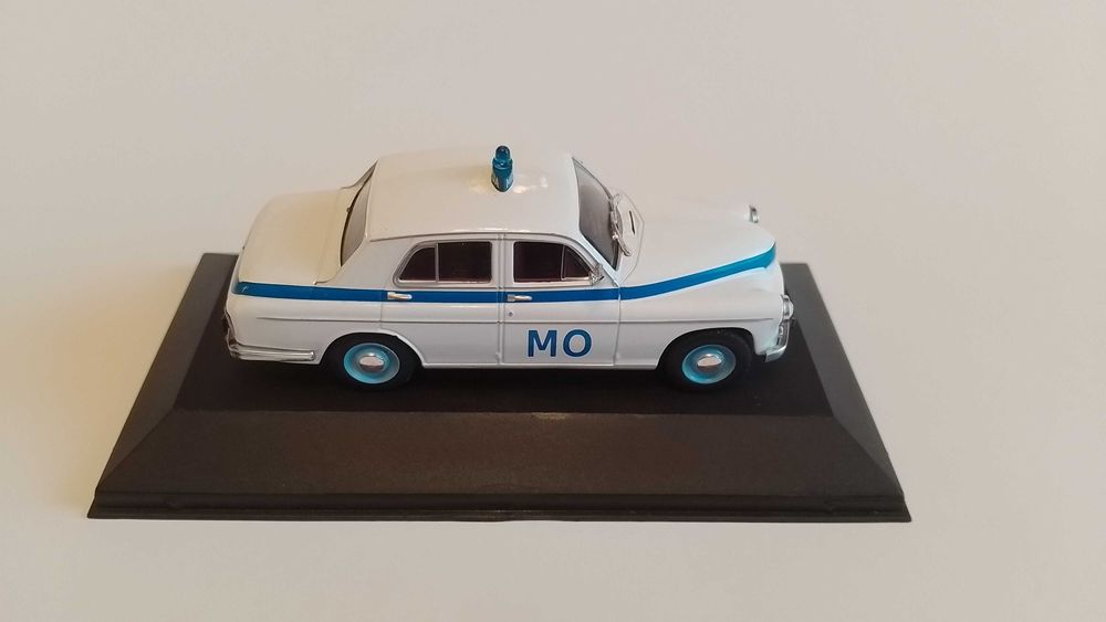 Warszawa 223 MO Milicja Ixo/Atlas 1:43