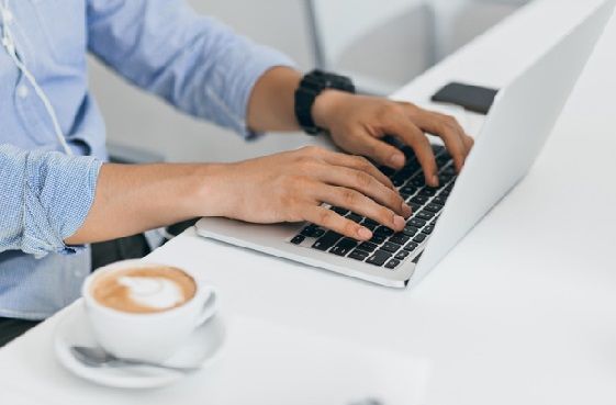 Naprawa i serwis komputerów, telefonów, tabletów, GPS, MAC konsol, i 6