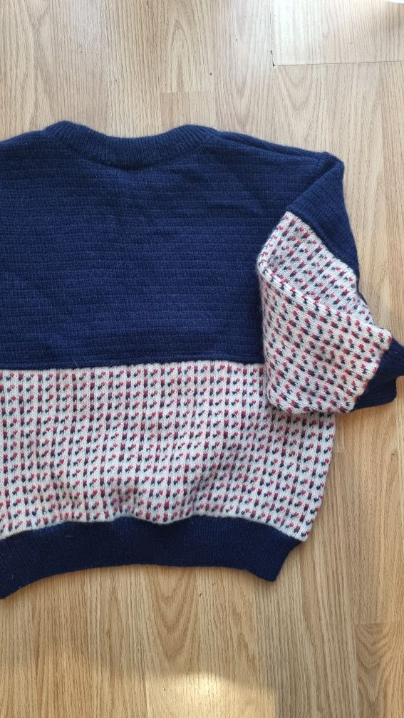Piękny sweter norweski
