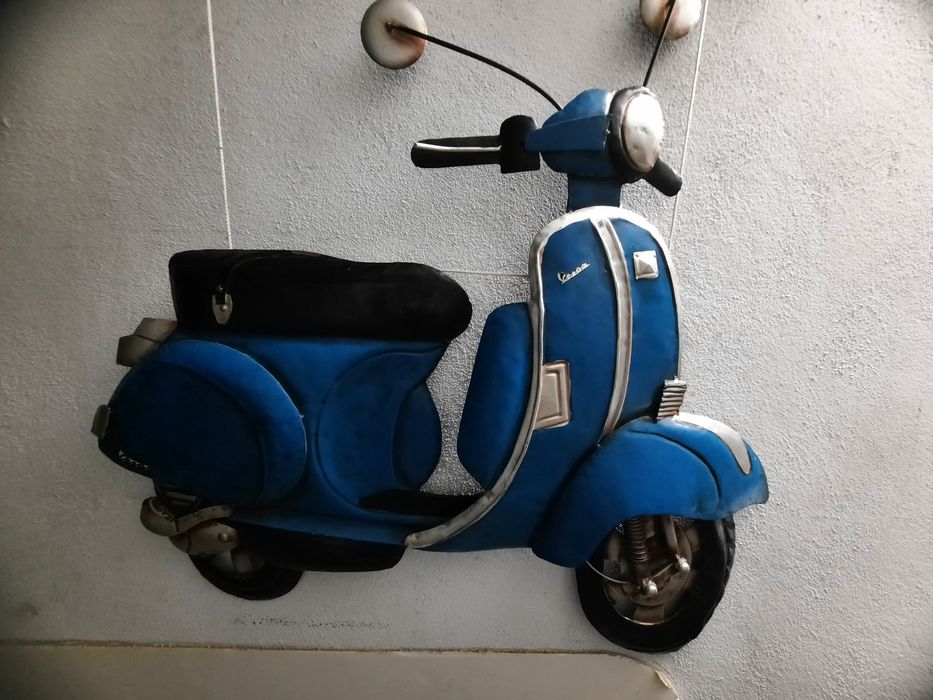 Mota em chapa para parede