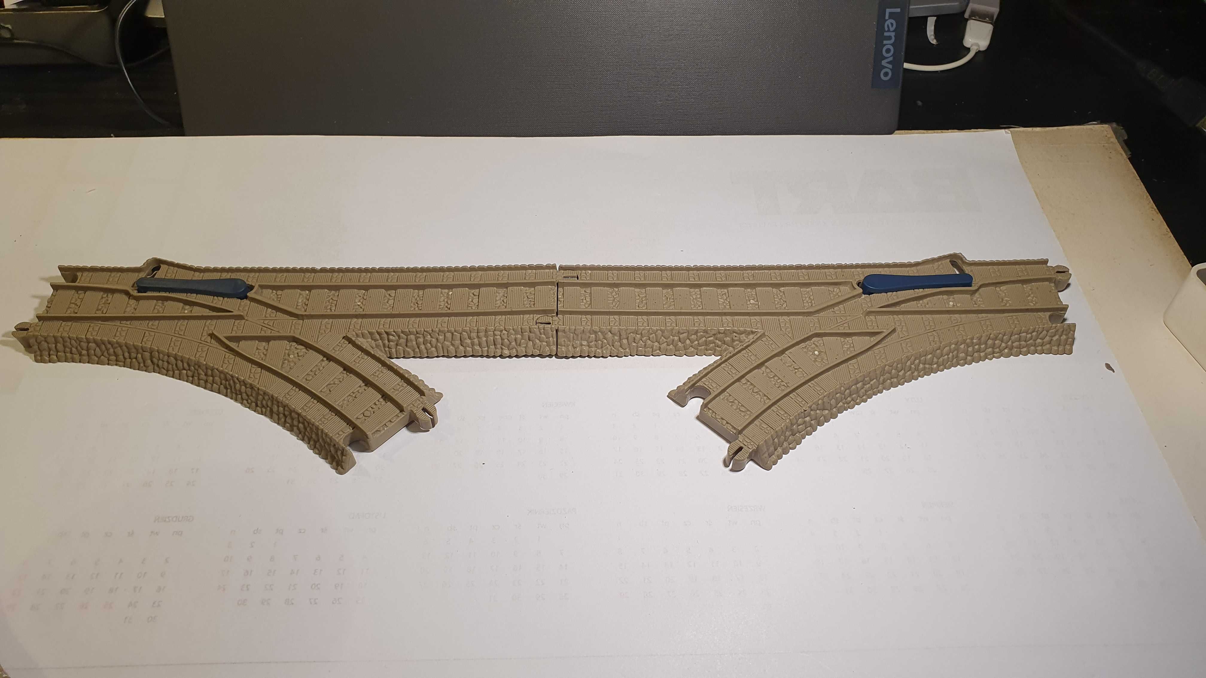 Tomek i przyjaciele trackmaster tor zwrotnica 21cm 1kpl.