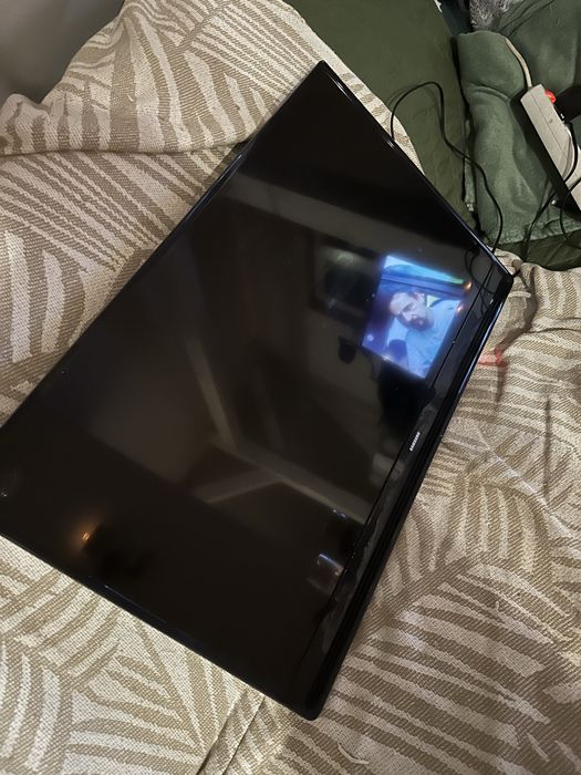 Tv samsung UE32J5100 AW