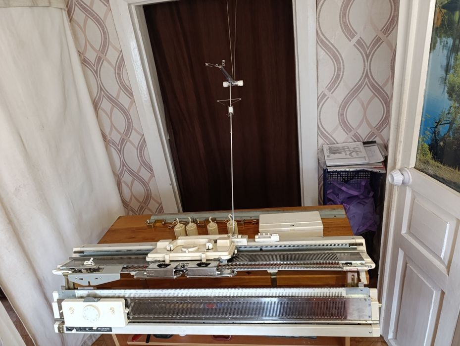 Вязальна машина Silver Reed SK- 280 двофортурна