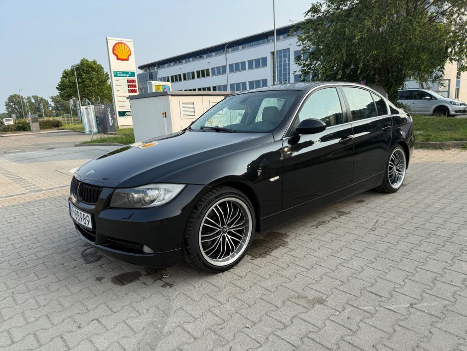BMW Seria 3 Bmw e90 330xi 258km n52b30 benzyna+lpg