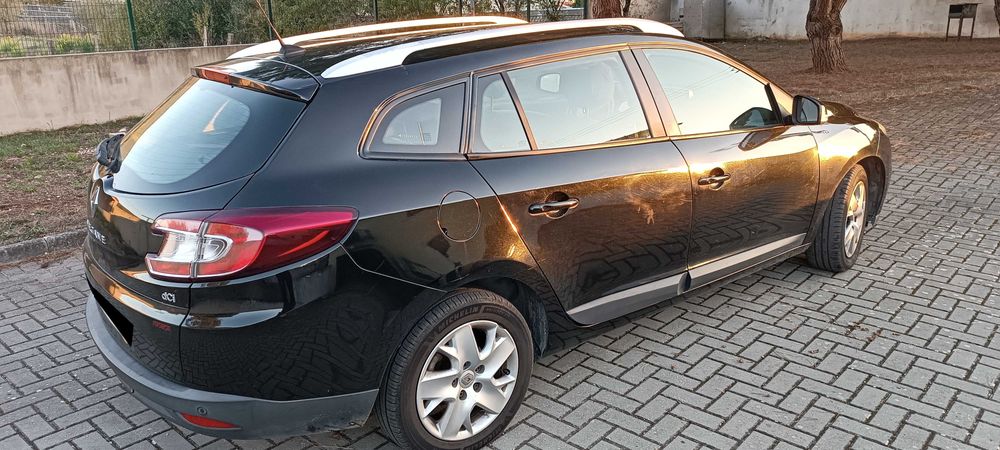 Renault Megane 3 1.5dci 110cv - Caixa Automatica