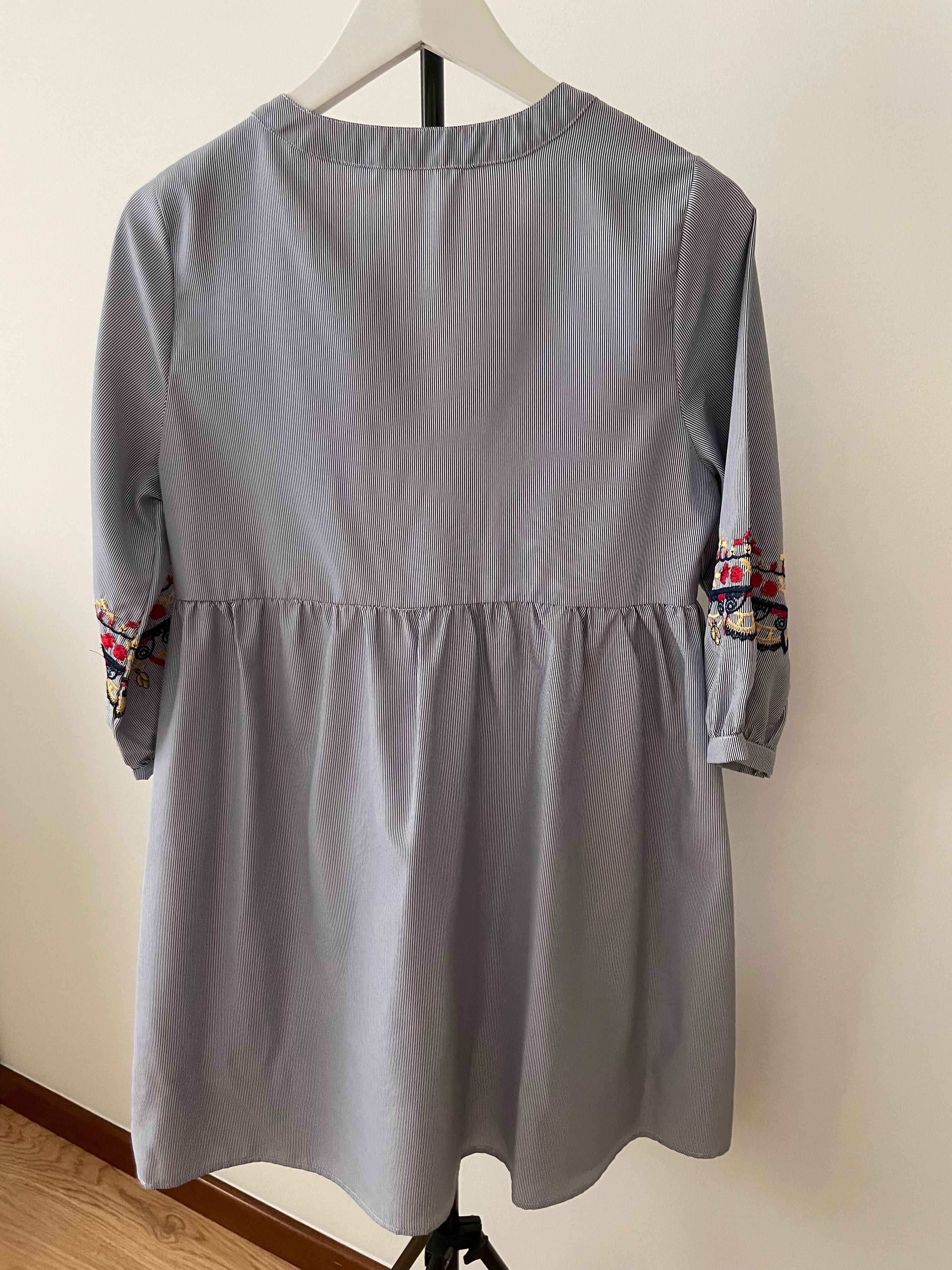 Vestido curto azul