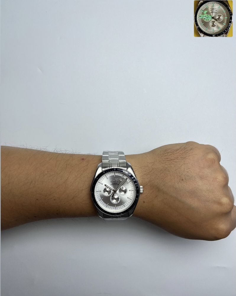 Invicta 45966, чоловічий сріблястий годинник інвікта