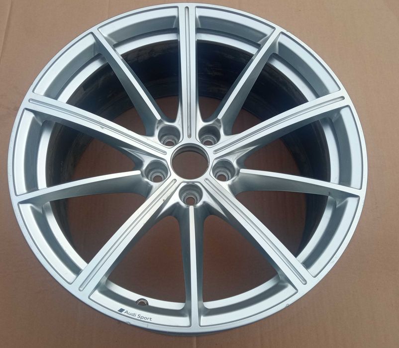 Felga 19 Audi  S5 RS4 RS5 8W F5 19 8W0 Oryginał 9x19 et24