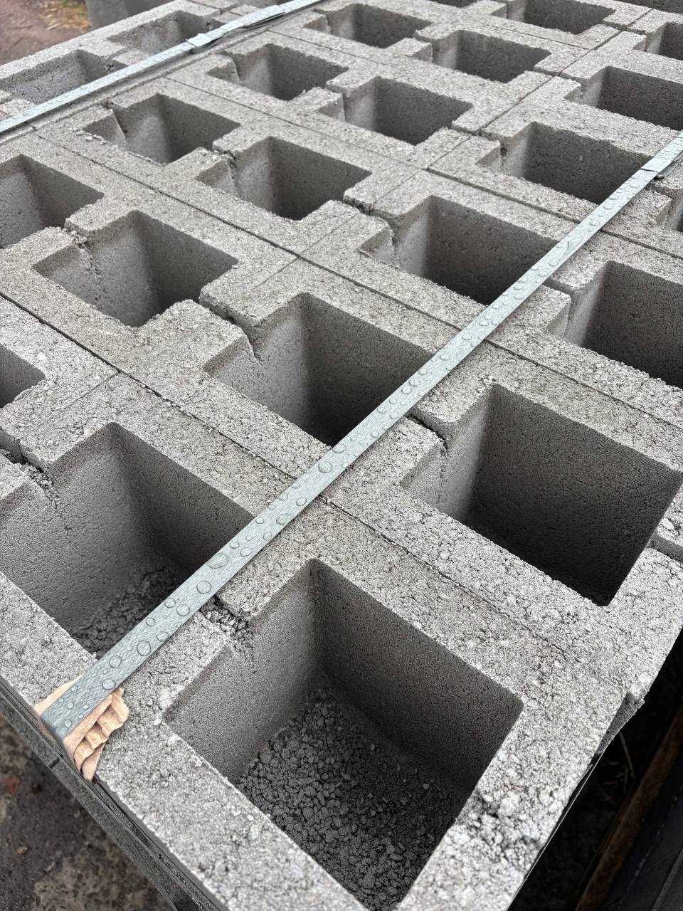 Блок стіновий, фасадний блок, шлакоблок, будівельний блок
