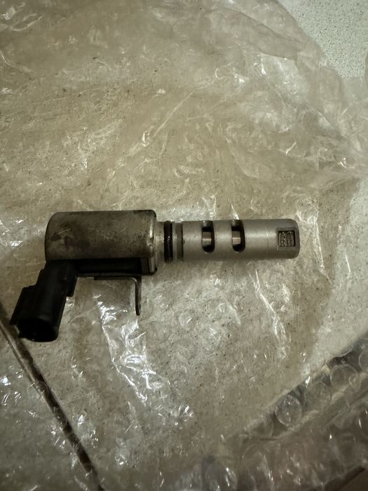 Клапан vvt-i положения (фаз) распред вала mitsubishi colt, lancer