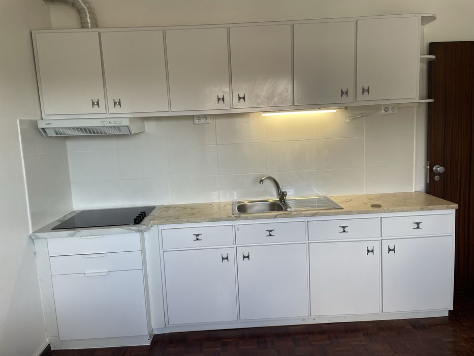 T2  1Quarto Mobilado, Aquecimento a Pellets, Estacionamento