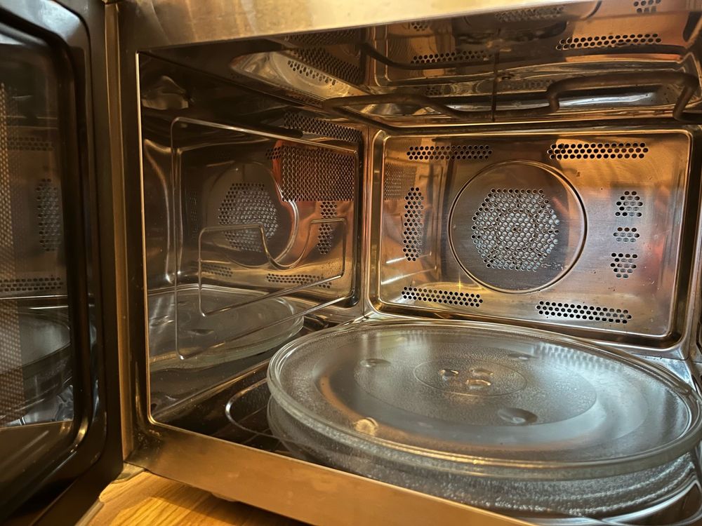 Microondas c/ Grill em Bom Estado
