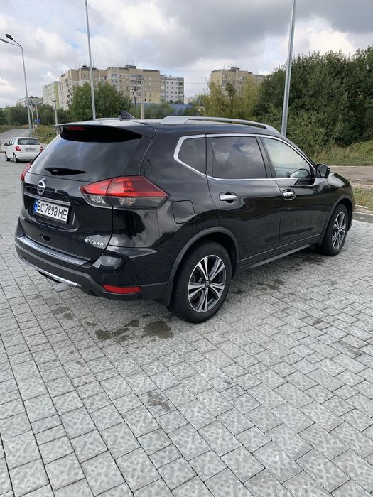 Продам Nissan Rogue