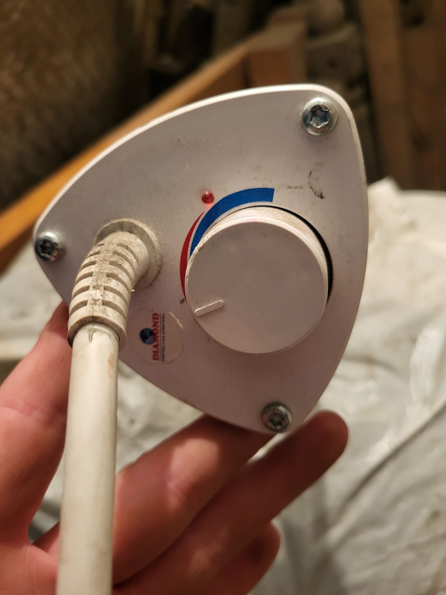 Bojler 100l z grzałką elektryczną