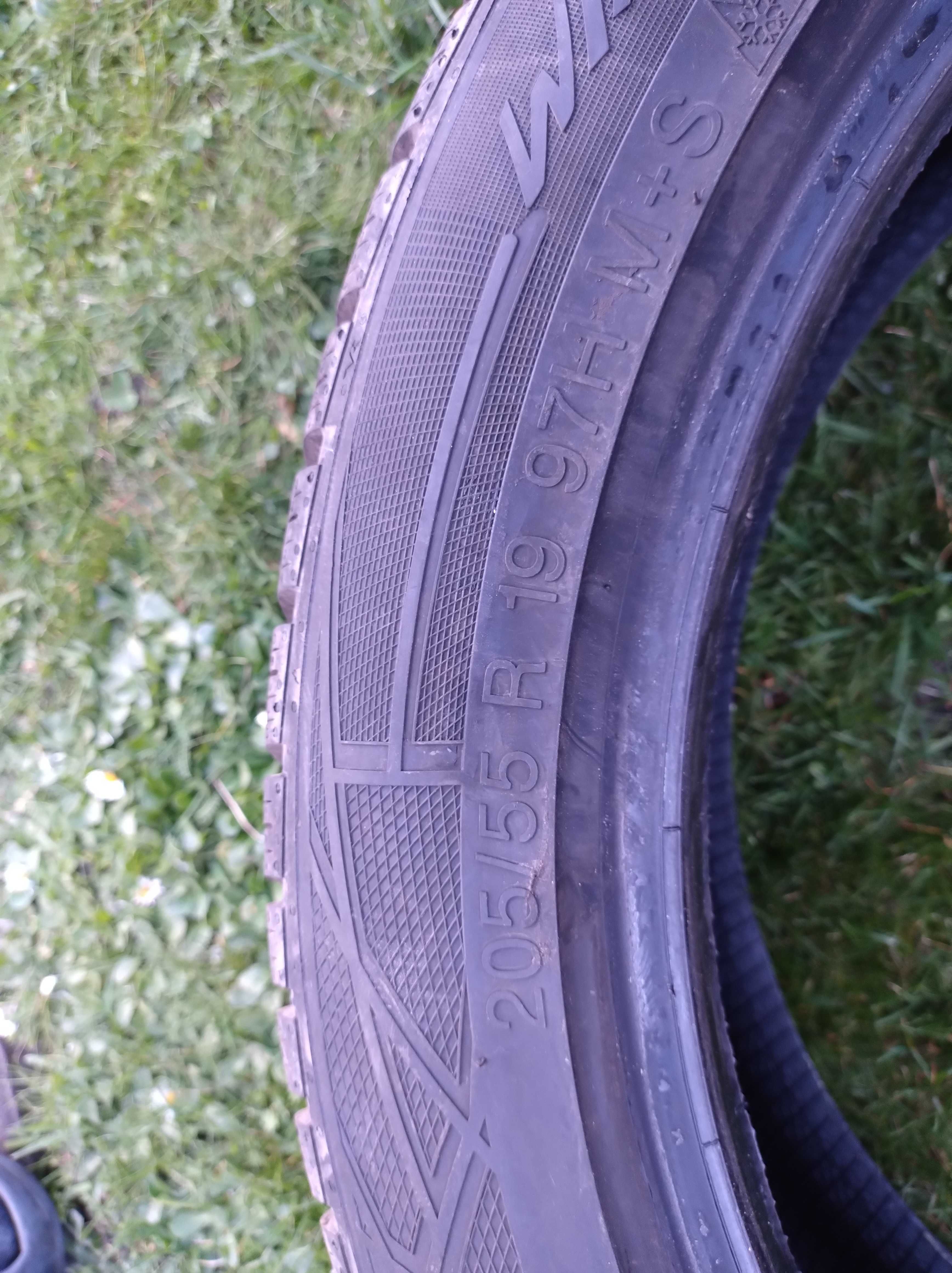 Opony zimowe 205/55 R19 Vredestein