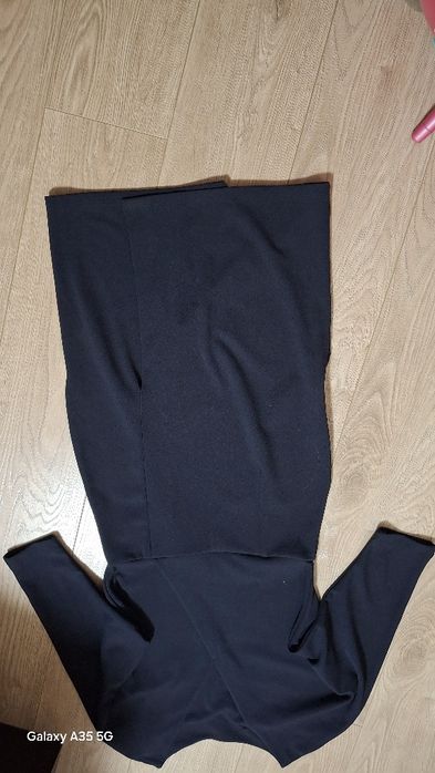 Вечірня довга сукня