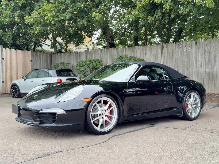 Porsche 911      2015
