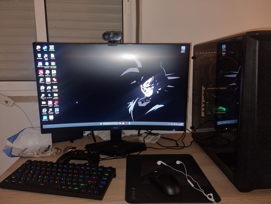 Pc gaming rx 7600 com monitor 280hz.