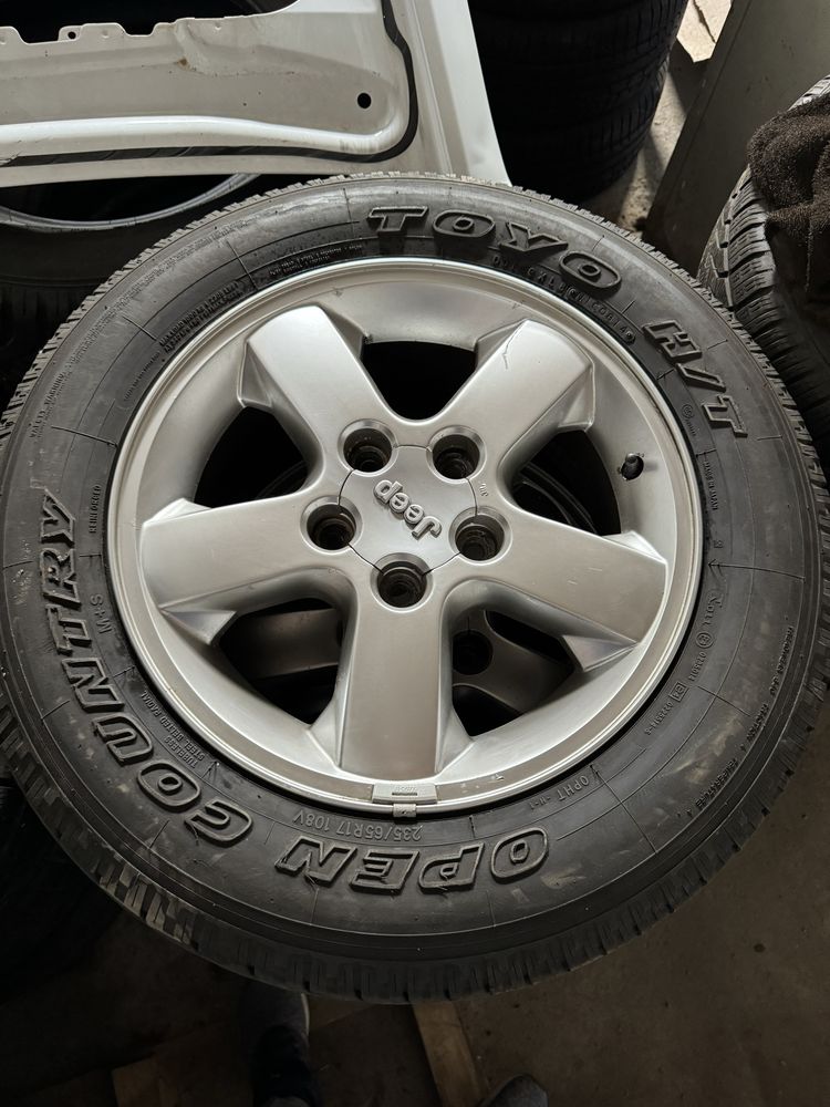 Диски jeep 5x127+шини 235 65 17