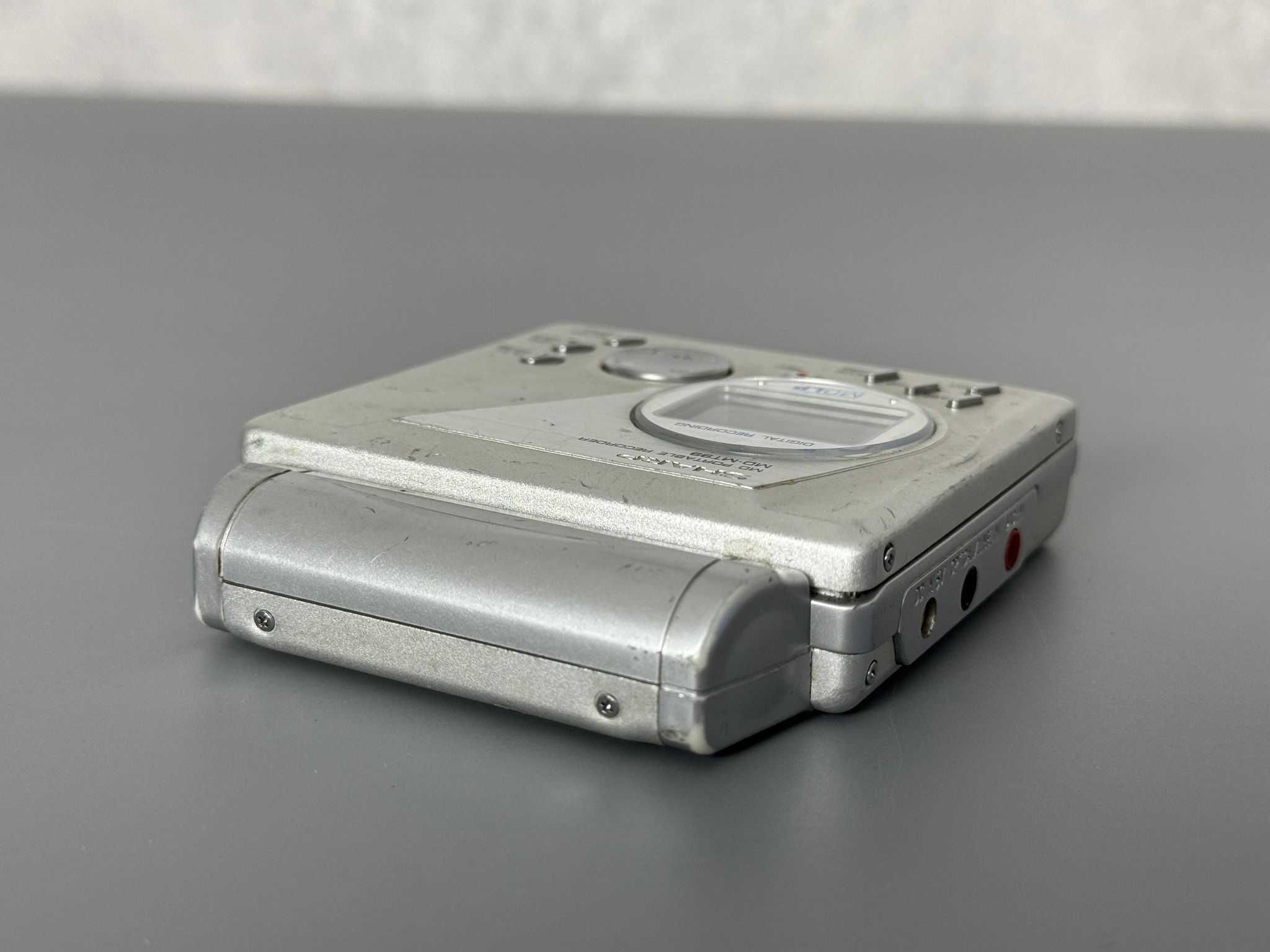 Odtwarzacz Nagrywarka Walkman MiniDisc Sharp MD-MT99 TOP MDLP