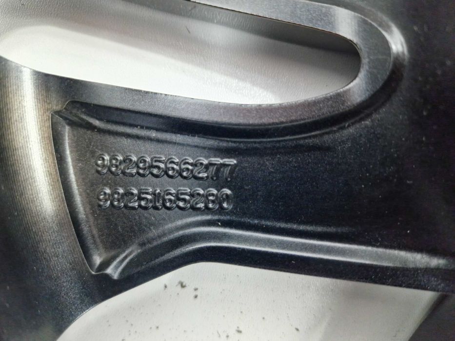 Oryginalne Alufelgi 16" OPEL CORSA MOKKA do 2025 - Grafit Połysk