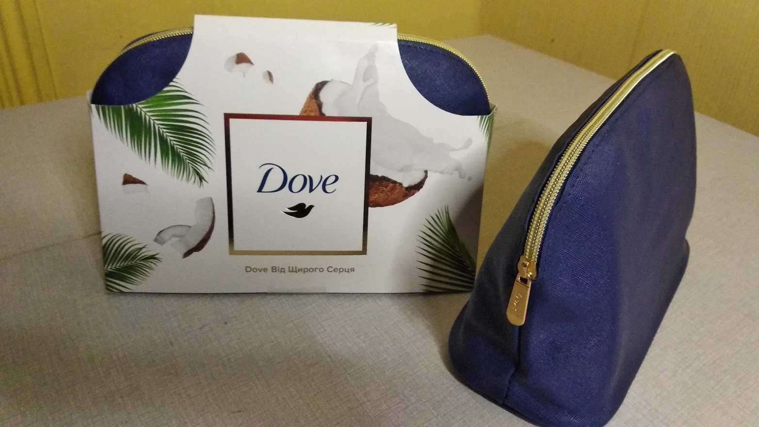 Набор Dove для женщины Кокос