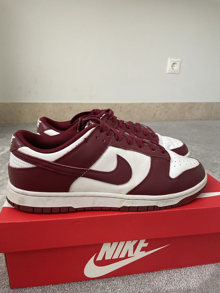 Nike Dunk Low “Team Red”