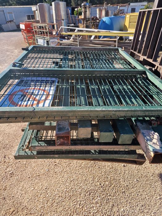 Portões metalicos de rede metálica