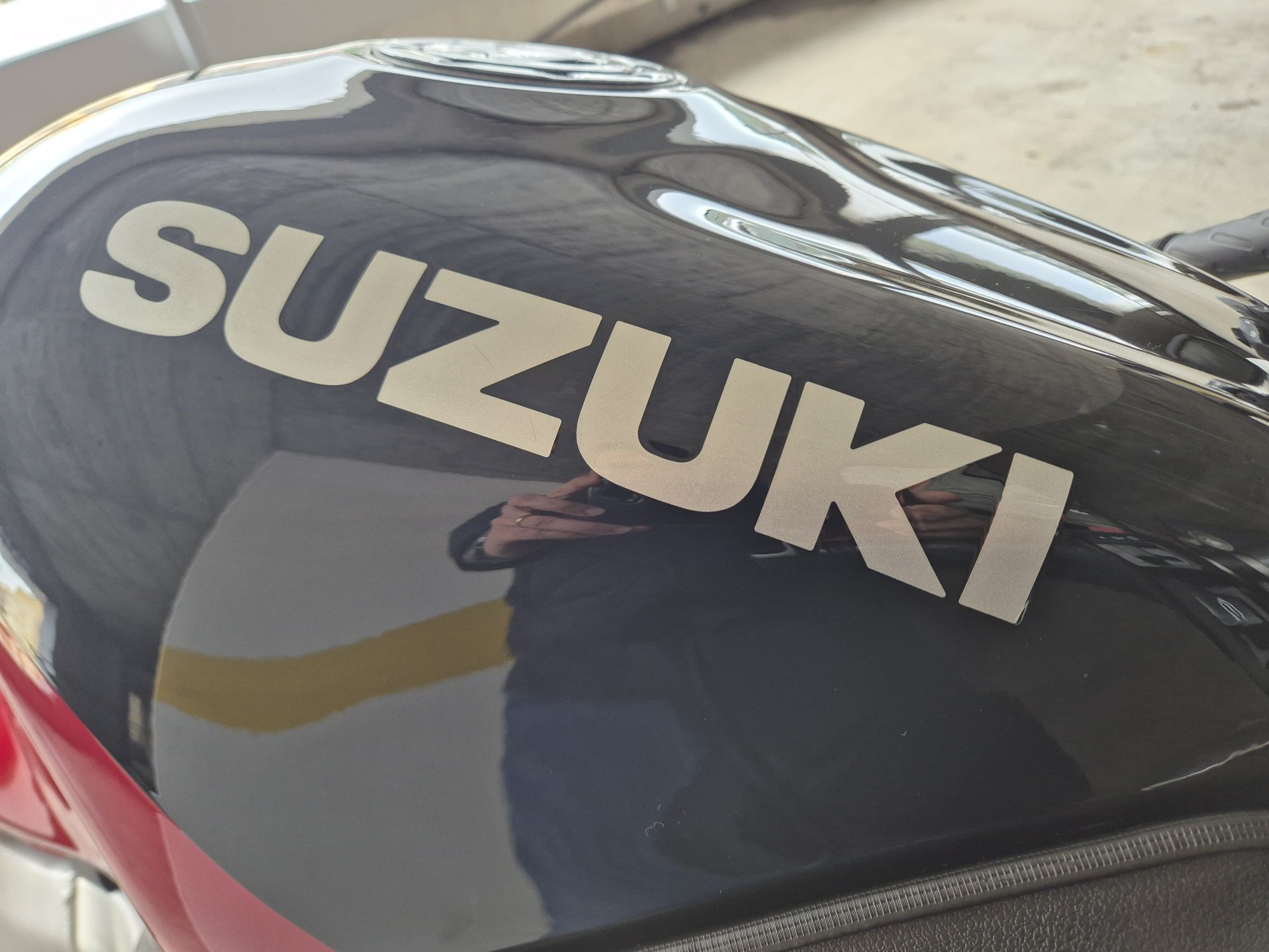 Suzuki gsxr 1300 hayabusa 99