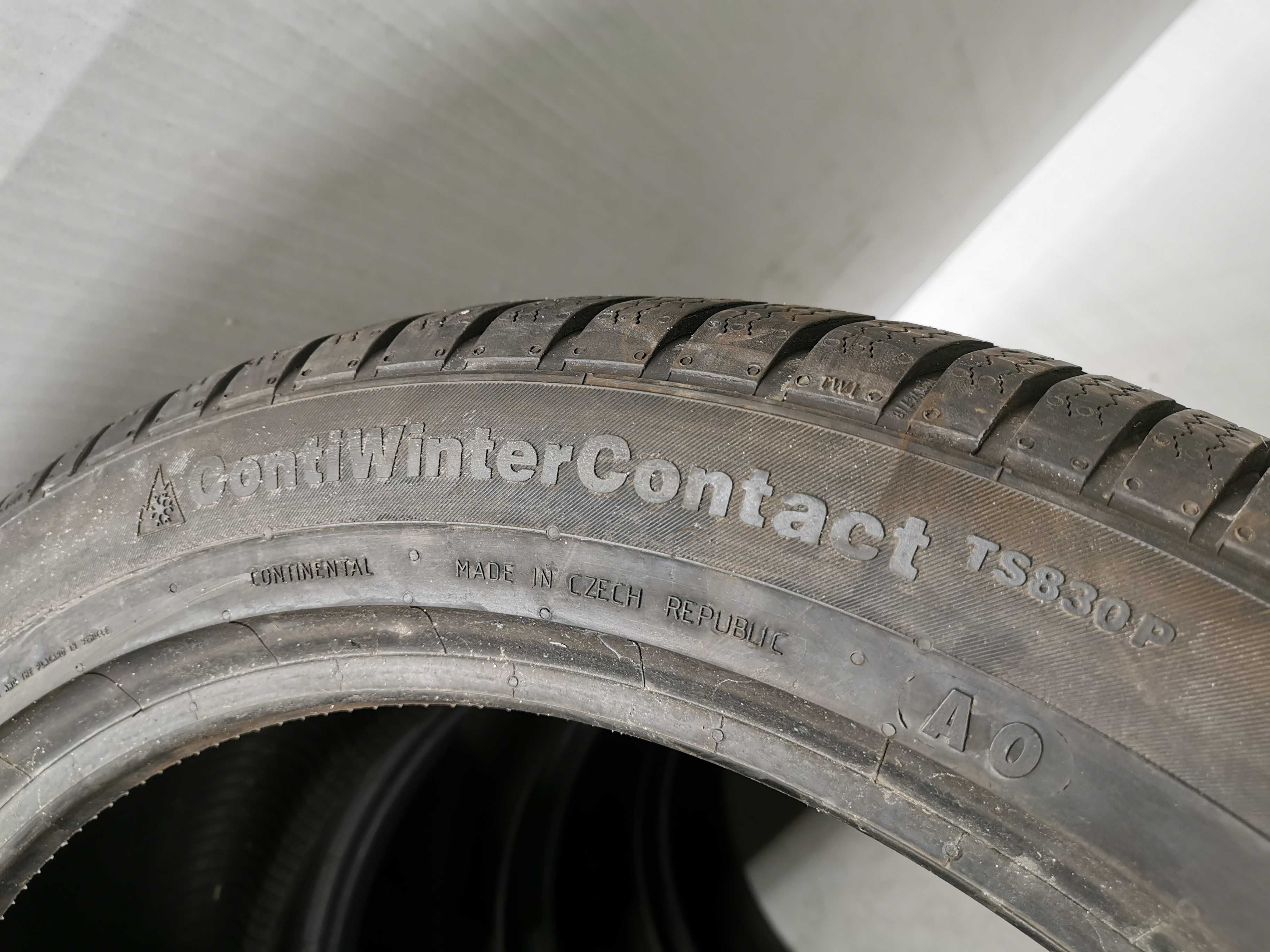 Continental ContiWinterContact TS830P 235/45r19 99V Rant N0899