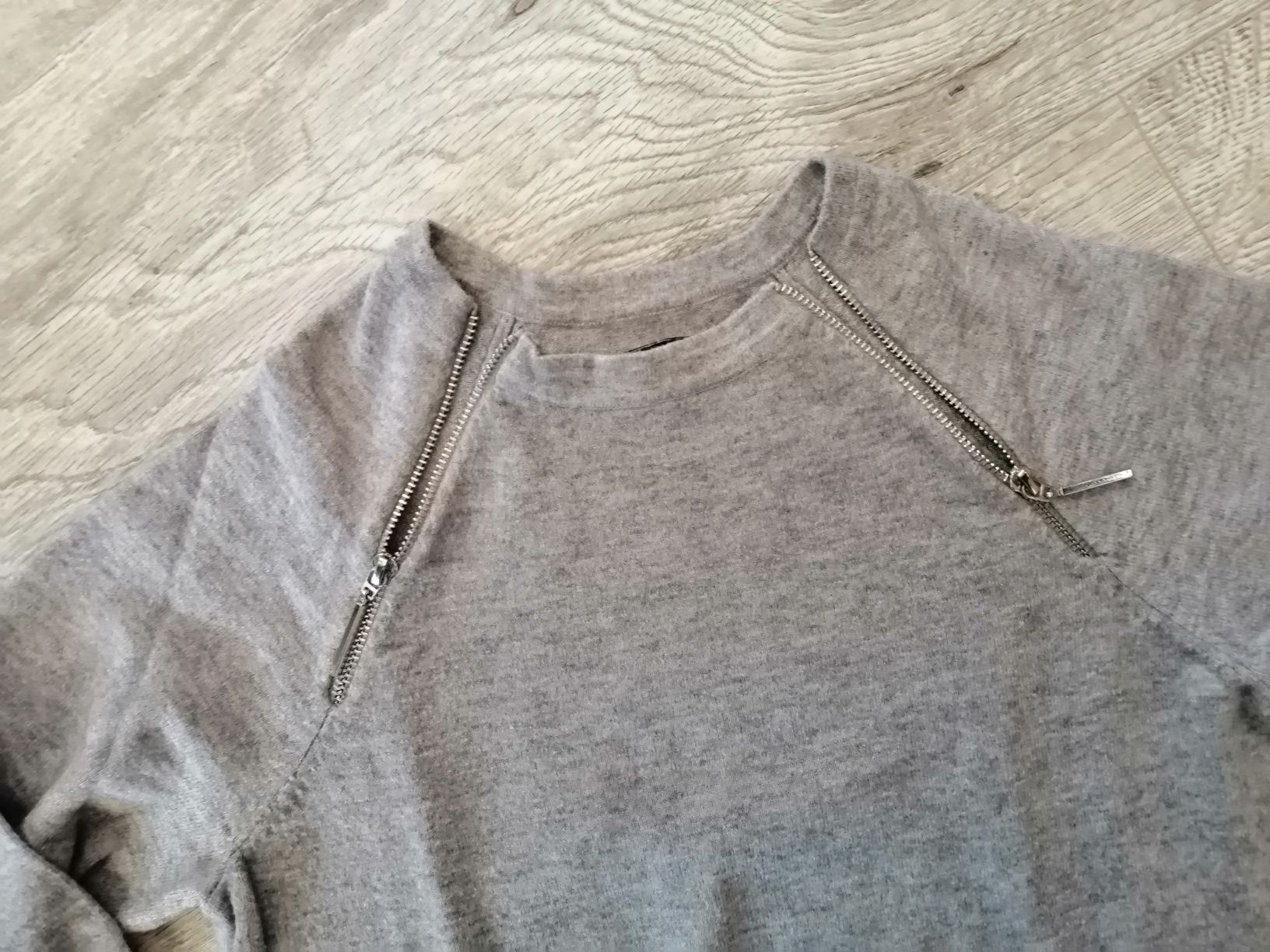 Sweter z zamkami Mohito XS