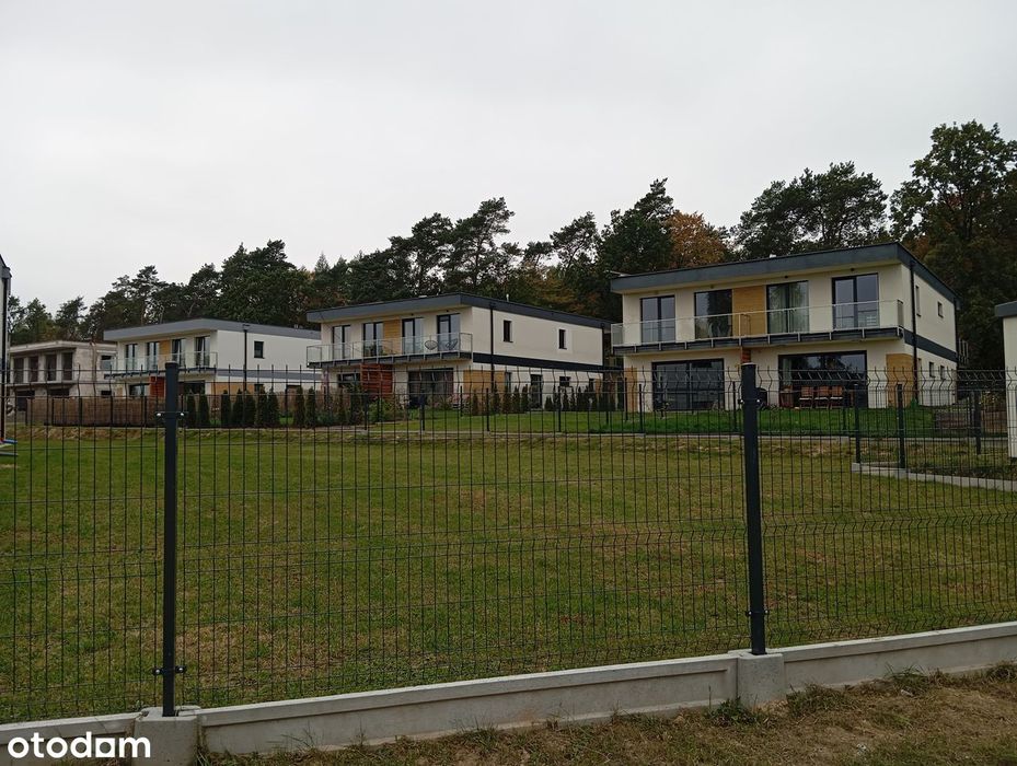 Dom bliźniak stan deweloperski na osiedlu domków