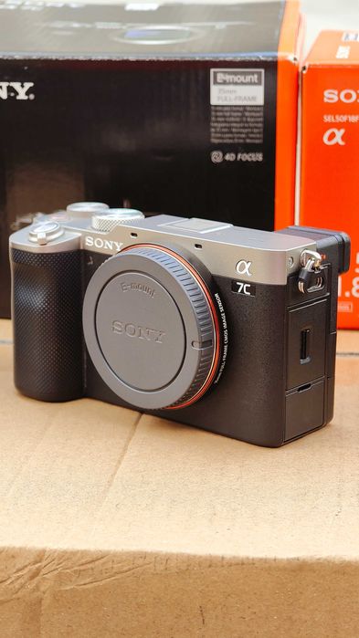 Sony A7C + Sony 50mm f1.8 + Objetivas Vintage