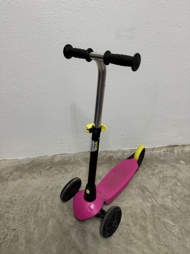 Trotrinete criança rosa