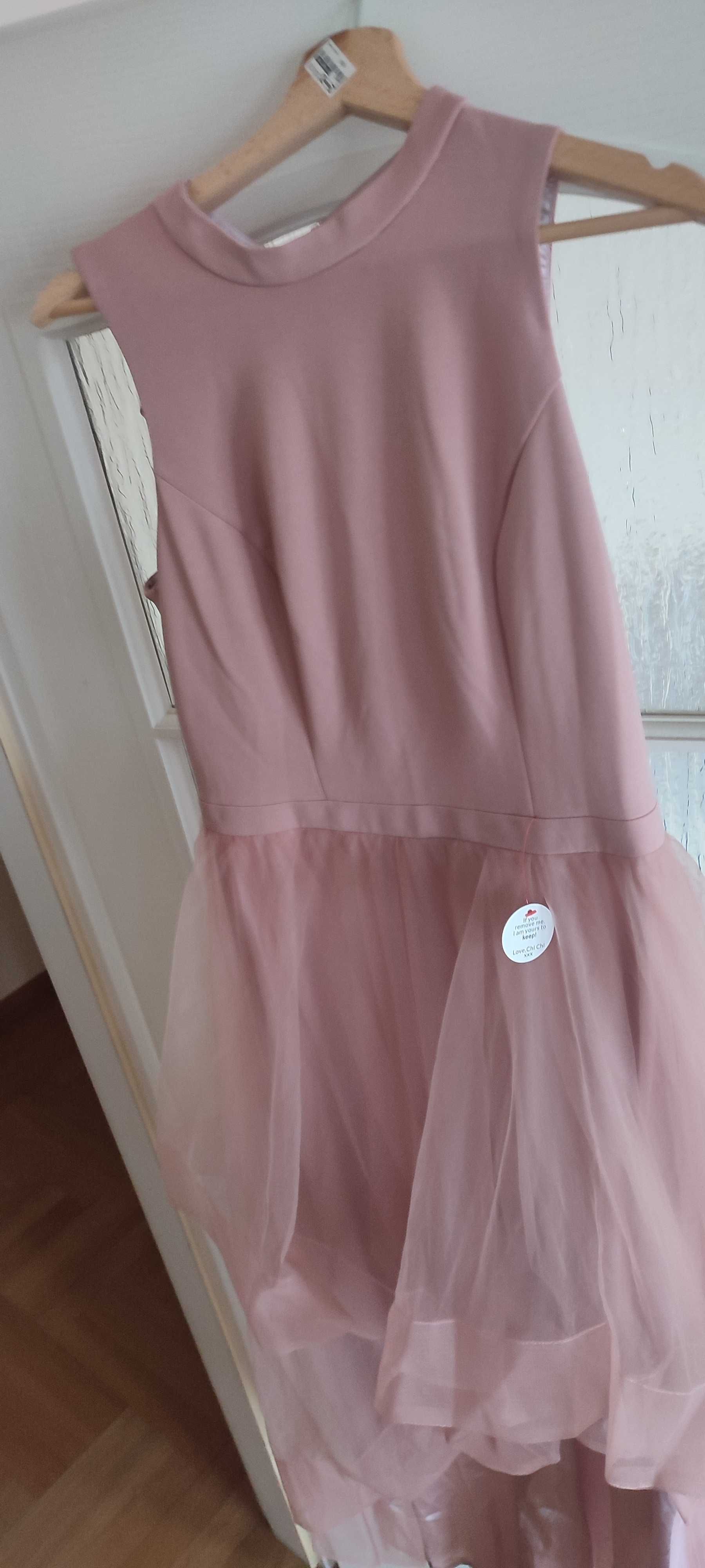 Piękna Chi Chi London Petite Dip Hem High Neck Dress With Tulle Skirt